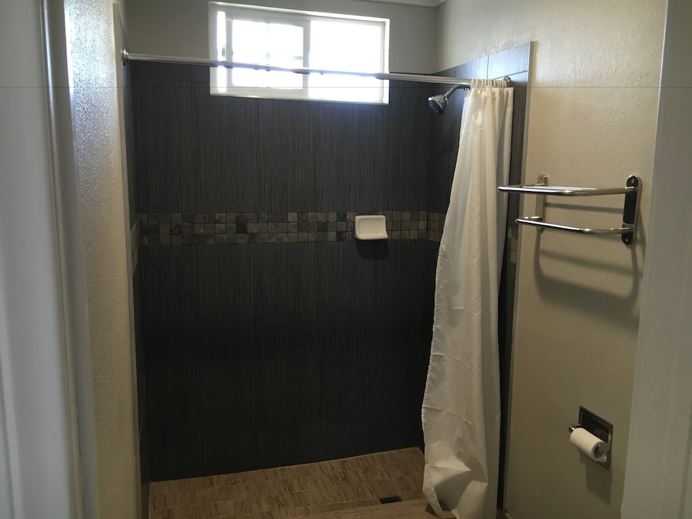 town house motel