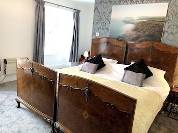 the north cliff hotel