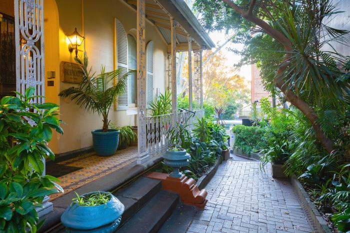 original backpackers