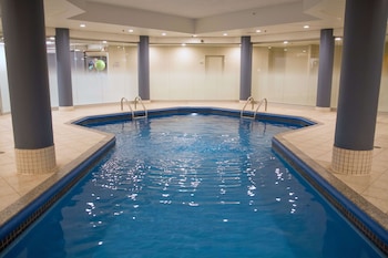 hilton montreal laval