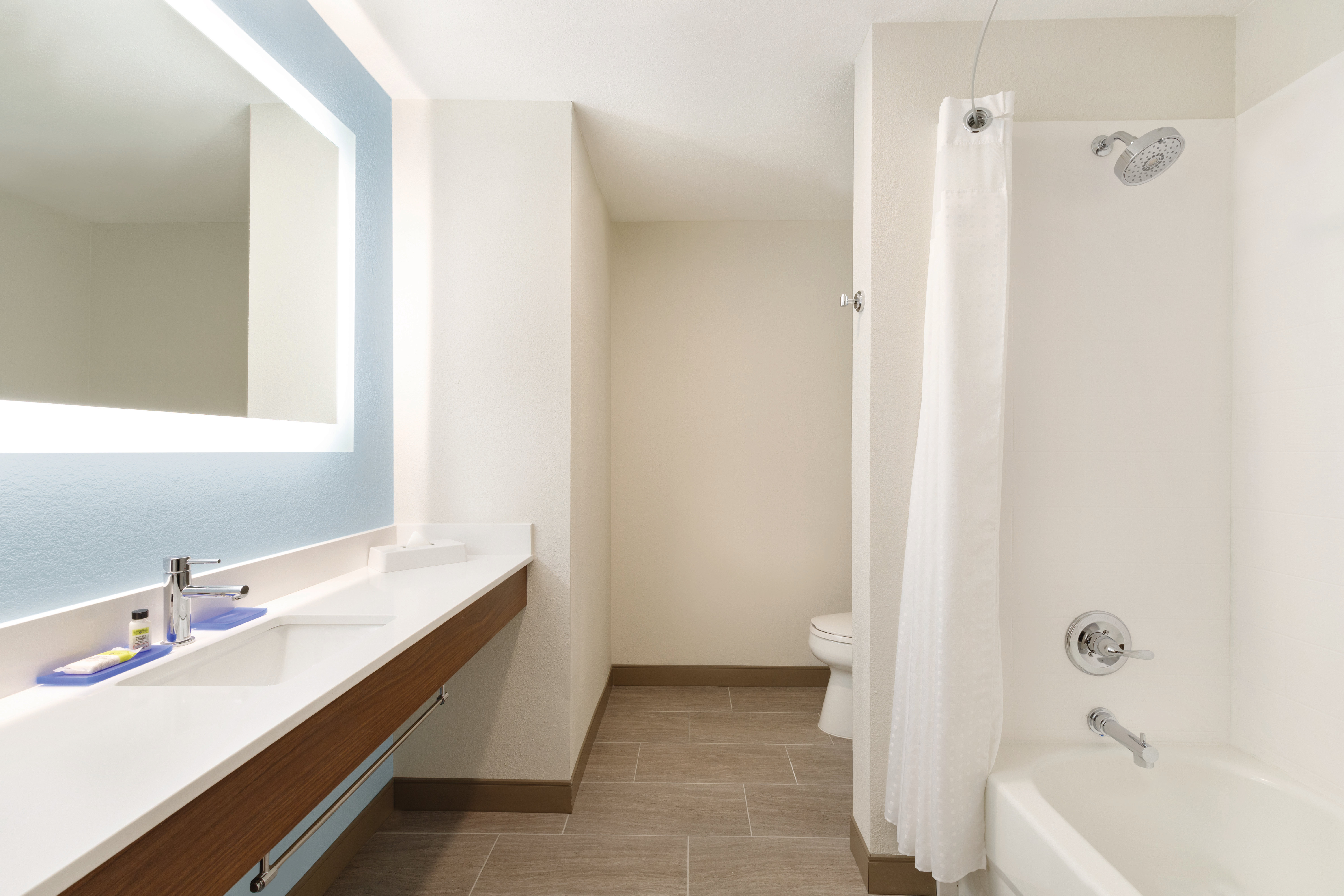 holiday inn express hotel and suites lavonia by ihg