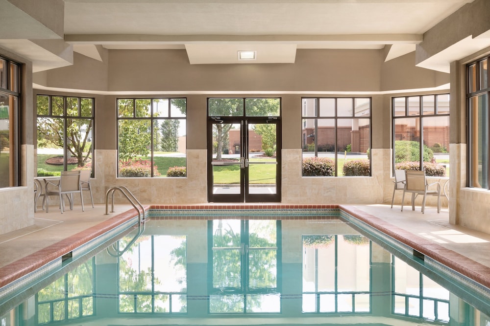 holiday inn express hotel and suites lavonia by ihg