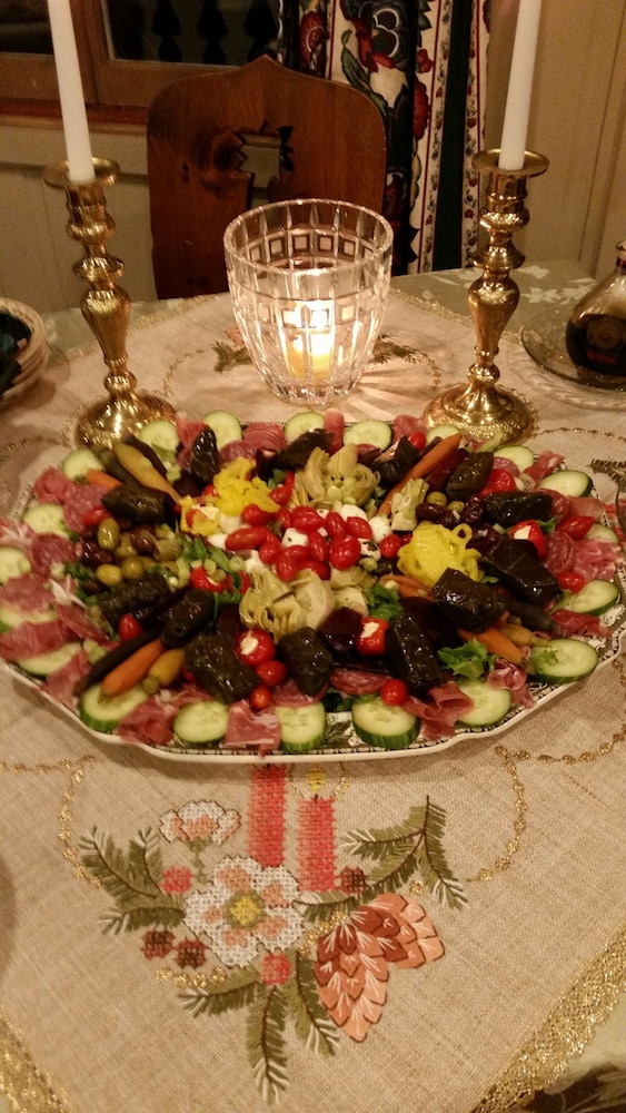 blue gentian lodge at magic mountain