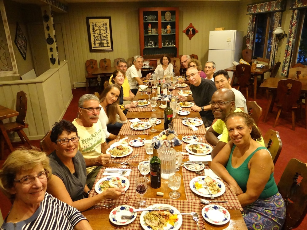 blue gentian lodge at magic mountain