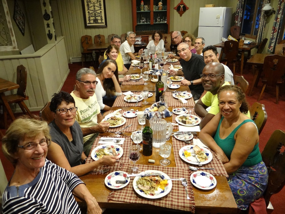 blue gentian lodge at magic mountain