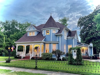 benefield house bed and breakfast