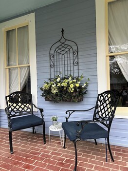 benefield house bed and breakfast