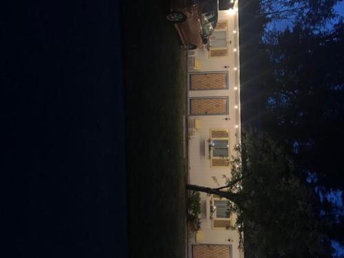 yankee trail motel