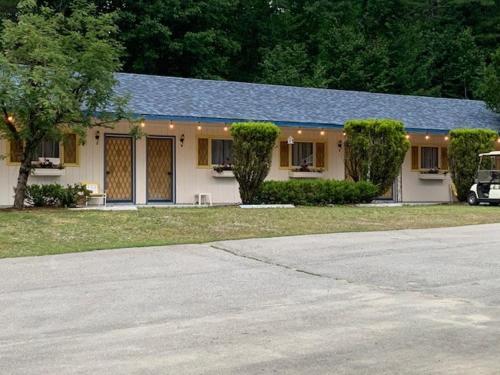 Yankee Trail Motel,,2 star