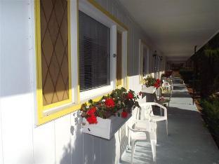 yankee trail motel
