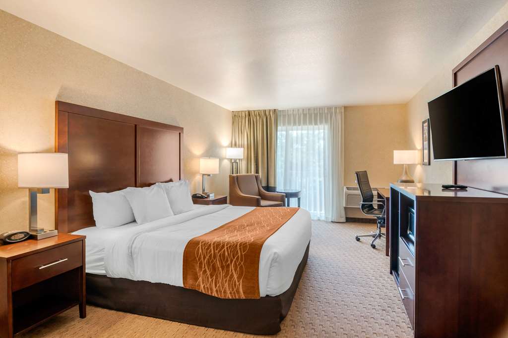 comfort inn and suites lincoln city
