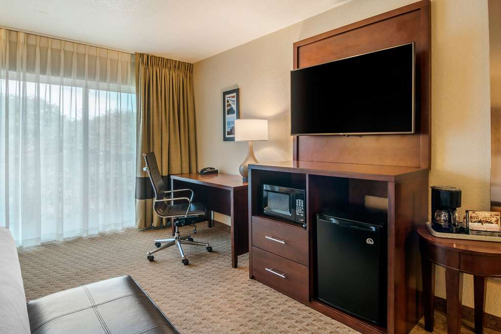 comfort inn and suites lincoln city