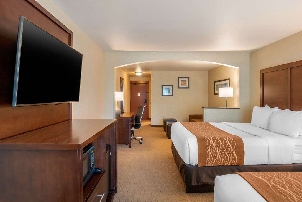 comfort inn and suites lincoln city
