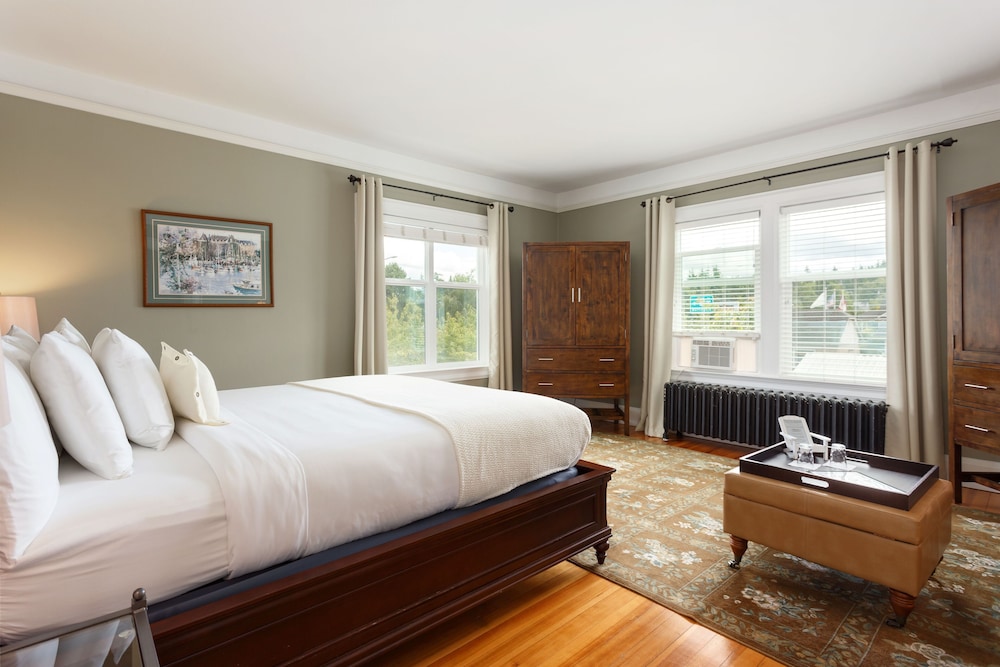 nantucket inn