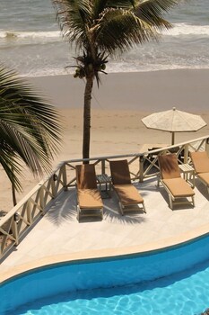 mancora beach hotel adults only