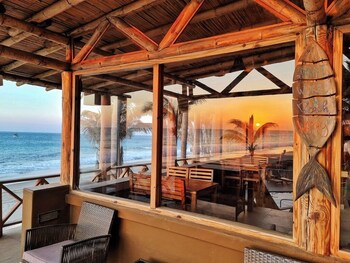 mancora beach hotel adults only