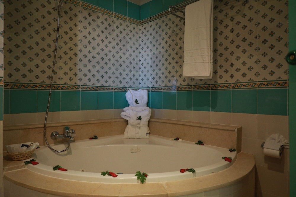 hotel dar ismail tabarka