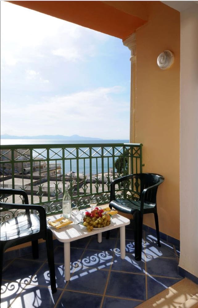 hotel dar ismail tabarka