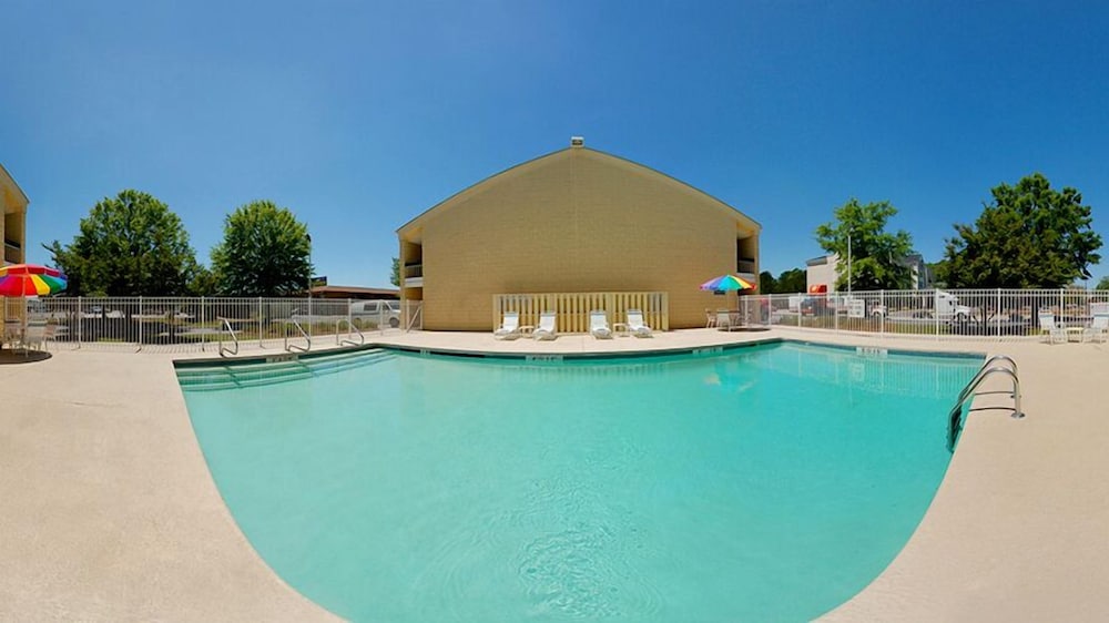 econo lodge north