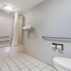 econo lodge north