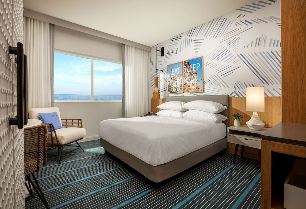 the monsaraz san diego tapestry collection by hilton