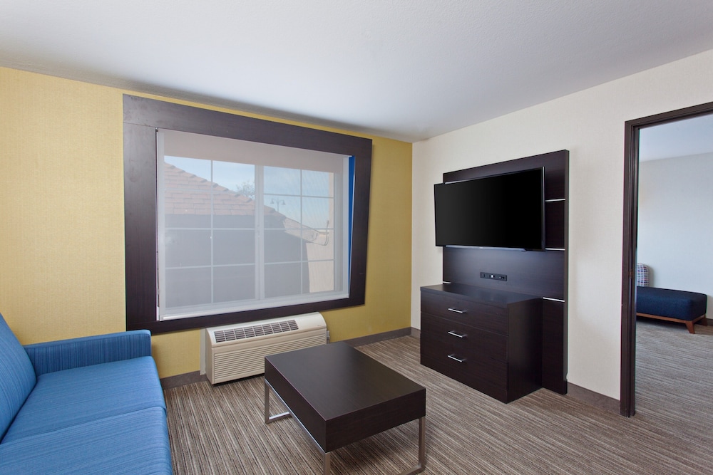 holiday inn express hotel and suites oakland airport by ihg
