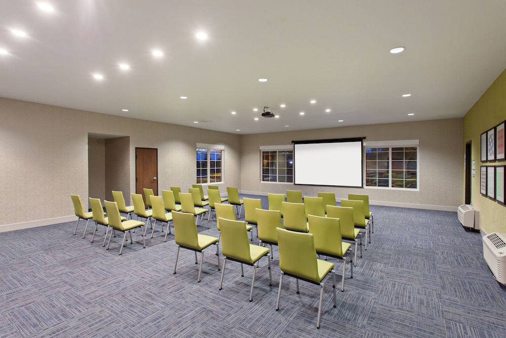 holiday inn express hotel and suites oakland airport by ihg