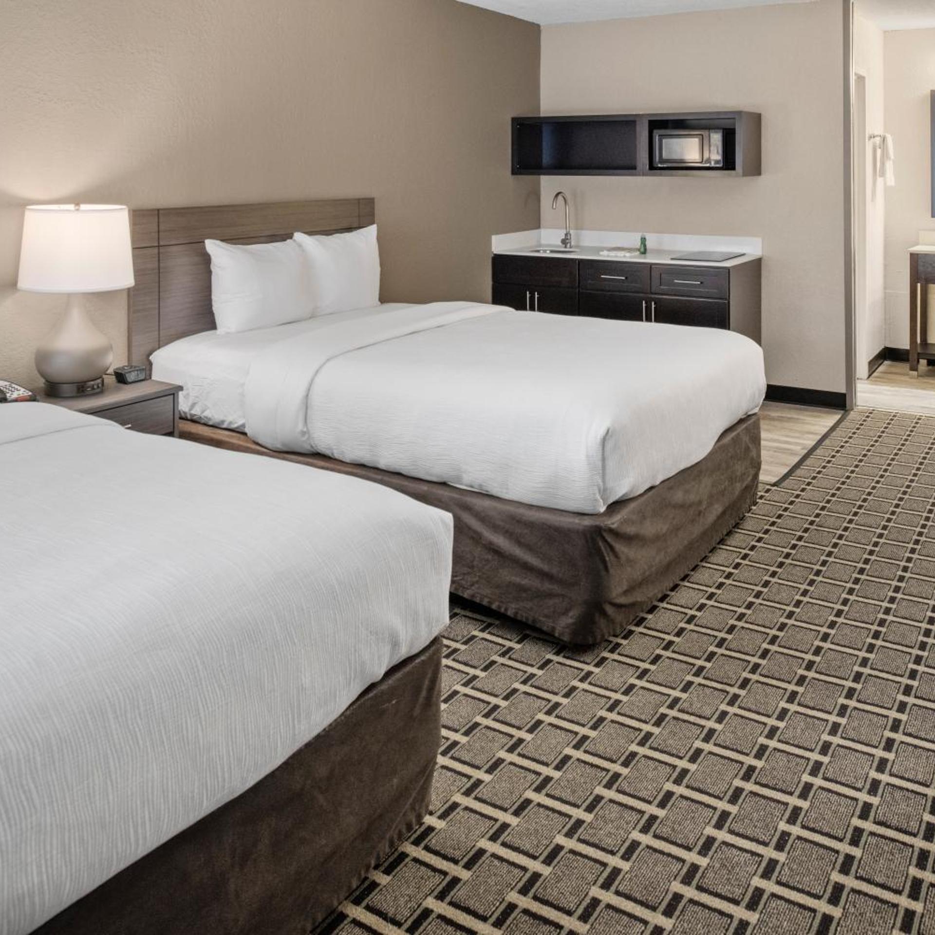 suburban studios hotel kingsland near i 95