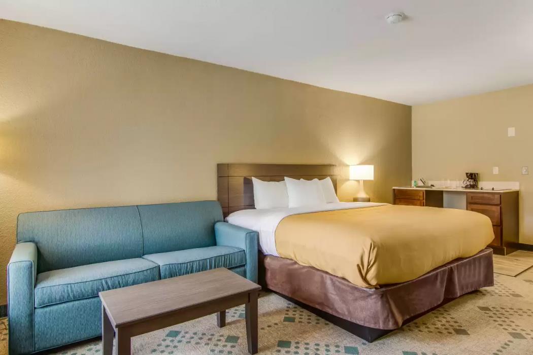 suburban studios hotel kingsland near i 95