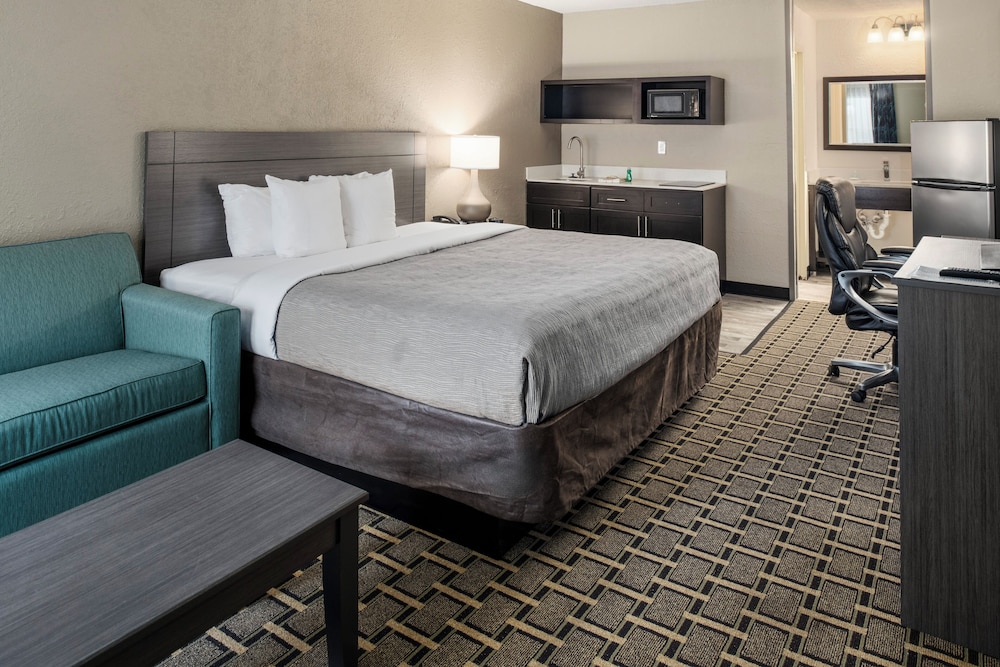 suburban studios hotel kingsland near i 95