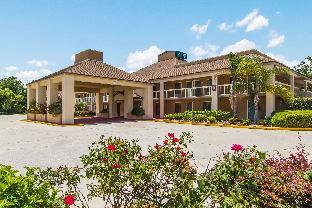 suburban studios hotel kingsland near i 95