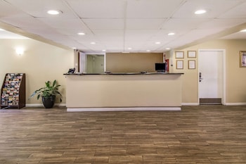 Suburban Studios Hotel Kingsland Near I-95,,2 star