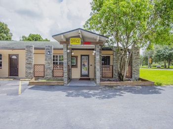 oyo superior budget inn bartow
