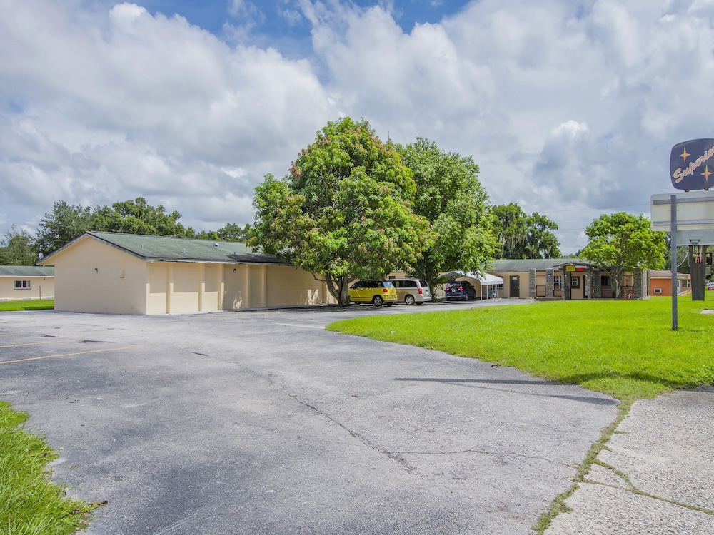 oyo superior budget inn bartow