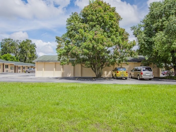 oyo superior budget inn bartow