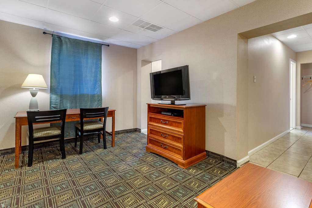 quality inn boardwalk