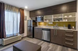 mainstay suites lebanon nashville area