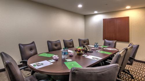 holiday inn oklahoma city north quail spgs by ihg