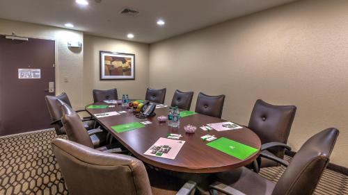 holiday inn oklahoma city north quail spgs by ihg