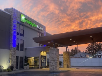 Holiday Inn Express Olean By Ihg,Cattaraugus>>Allegany,3 star