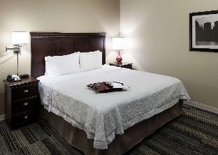 hampton inn and suites omaha downtown