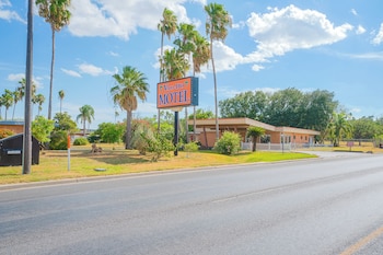 vali ho motel by oyo weslaco mercedes