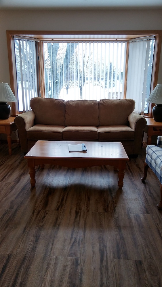 lodge at leathem smith