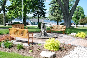 Lodge At Leathem Smith,Sturgeon Bay>>Door County,3 star