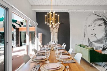 the marley hotel by avantstay