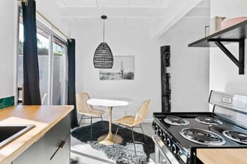 the marley hotel by avantstay