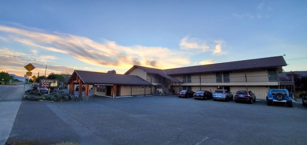 olympic view inn