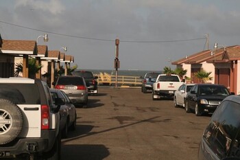 bayfront cottages