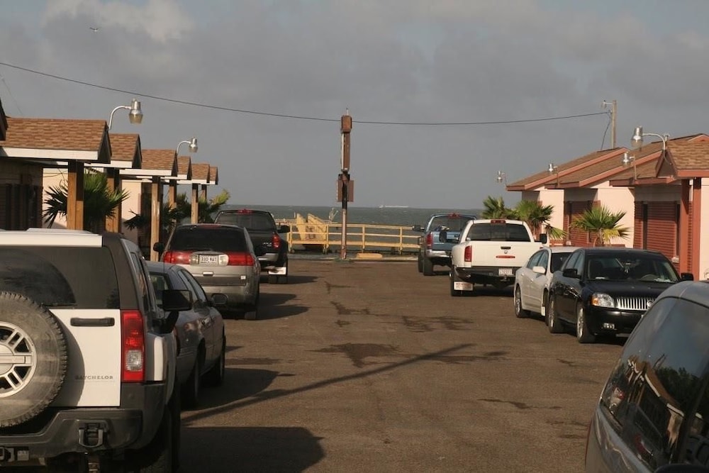 bayfront cottages