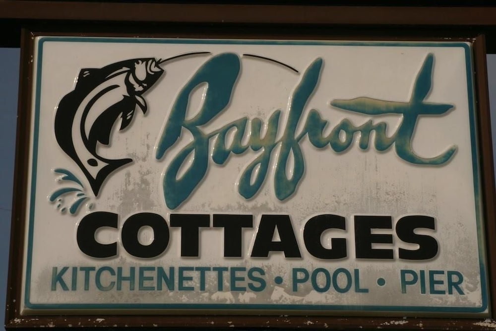 bayfront cottages